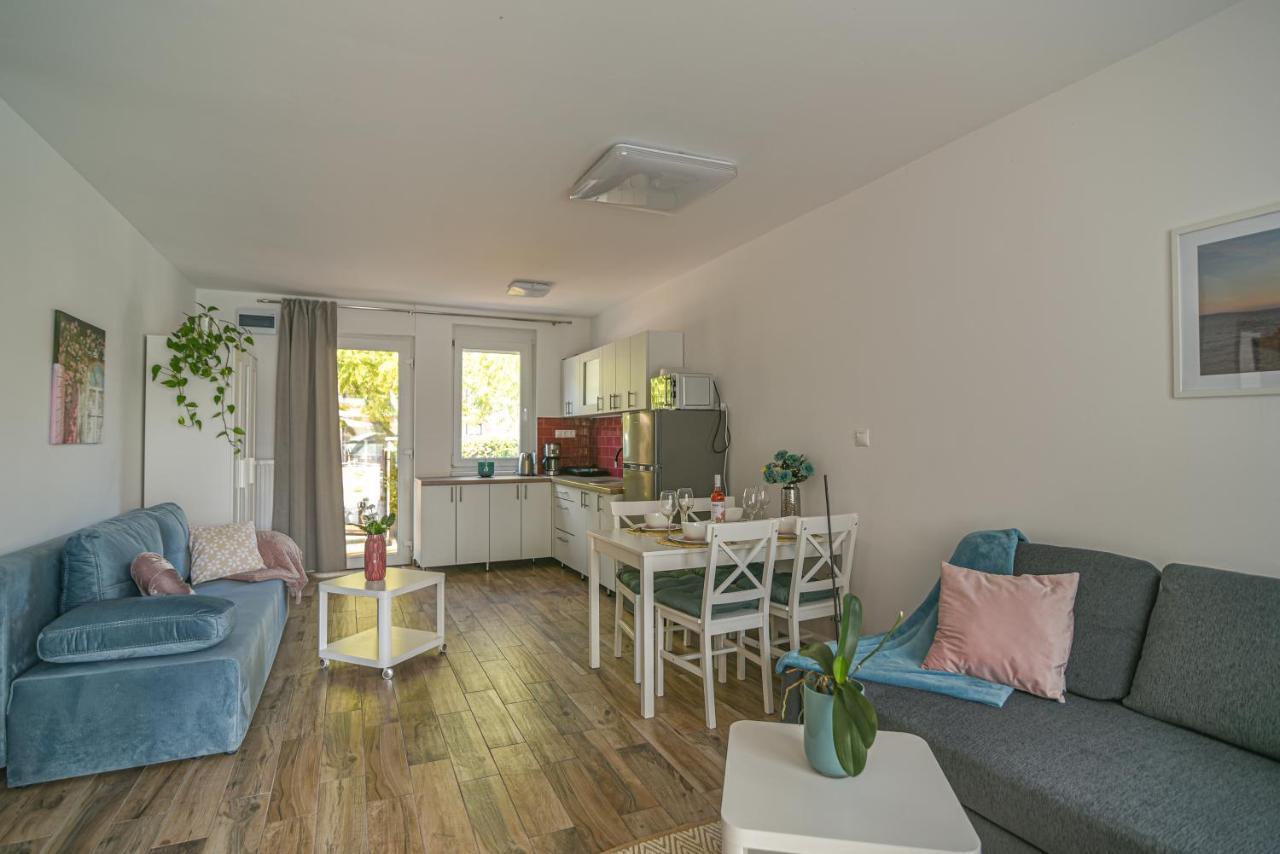 Happy Apartments Balatonlelle Exterior foto